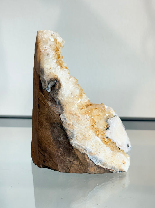 Treated Citrine Cluster / Cluster de Citrino Tratado