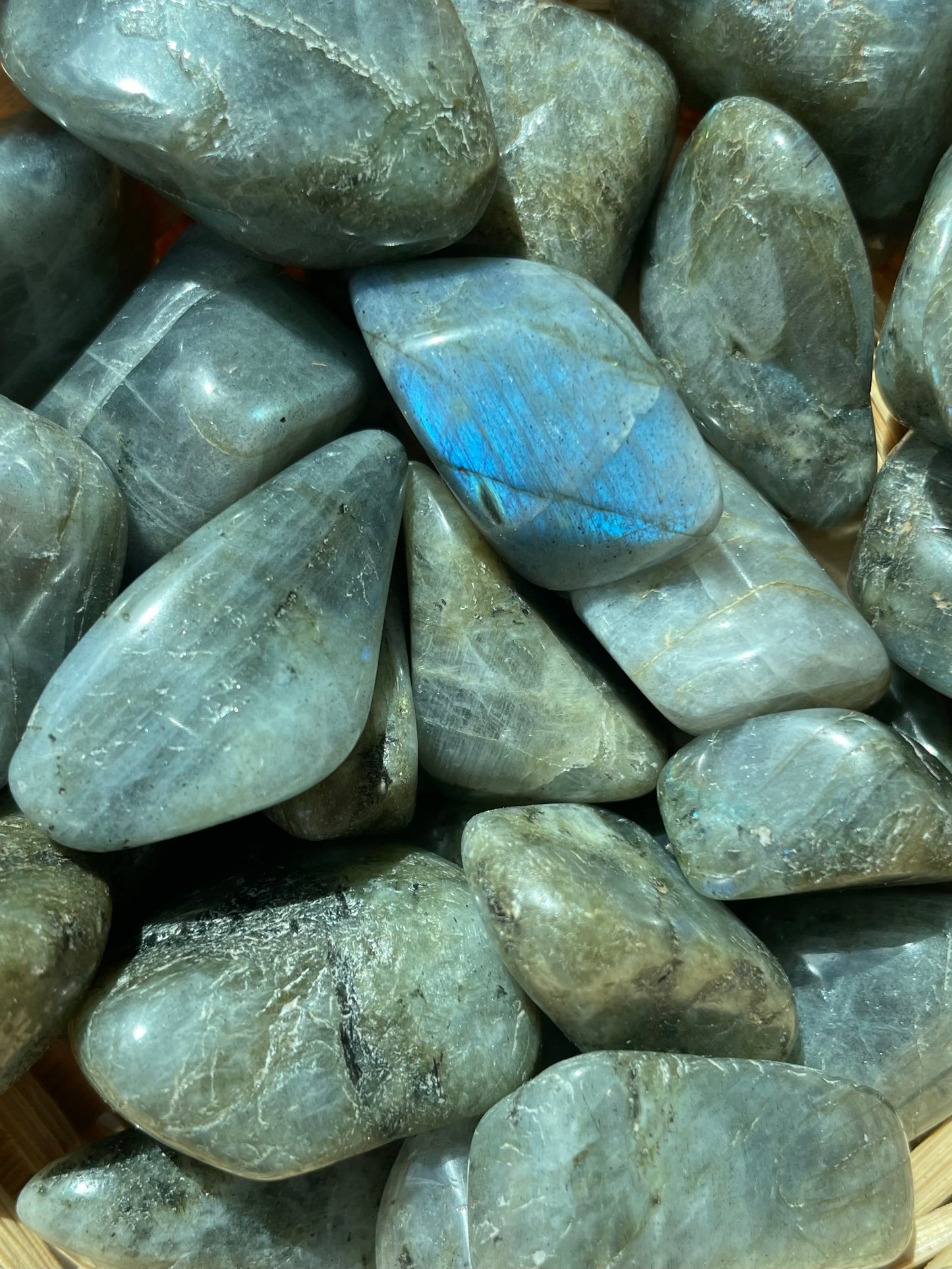 Labradorite Tumble