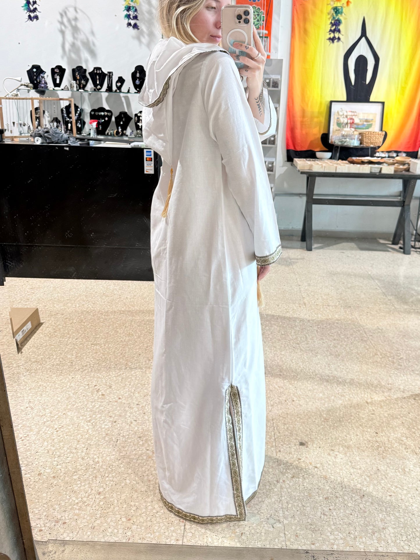 High Quality 100% Egyptian Cotton ( White )