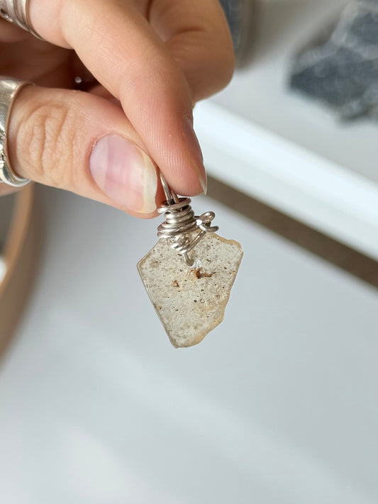 Lybian Desert Glass ( Silver 925 Wire )
