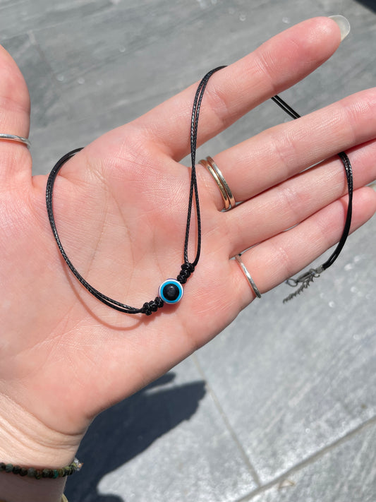 Collar de mal de ojo