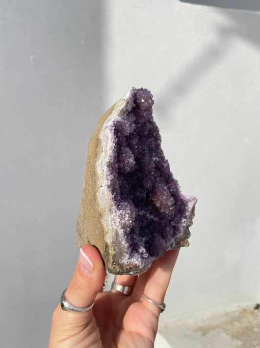 Amethsyt Cluster ( Stands by itself )