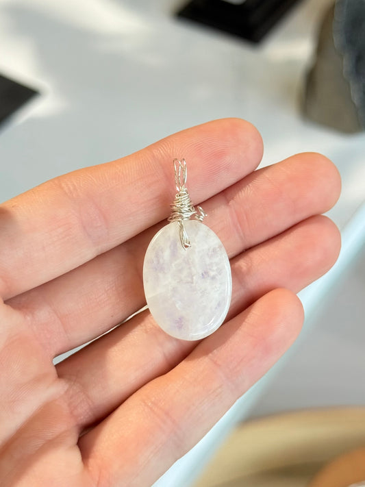 Moonstone Pendant ( Silver 925 Wire )