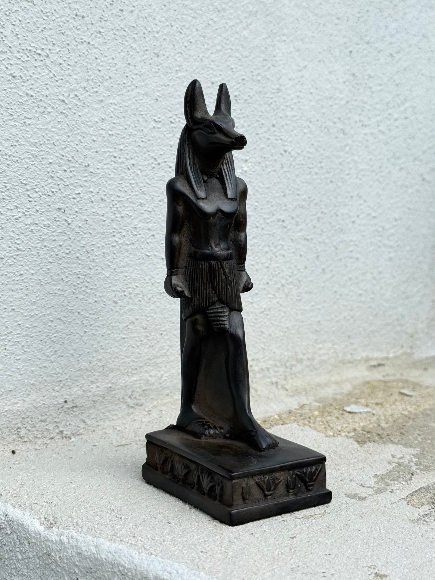 Anubis Statue – Gypsum with Basalt, Handcrafted in Egypt