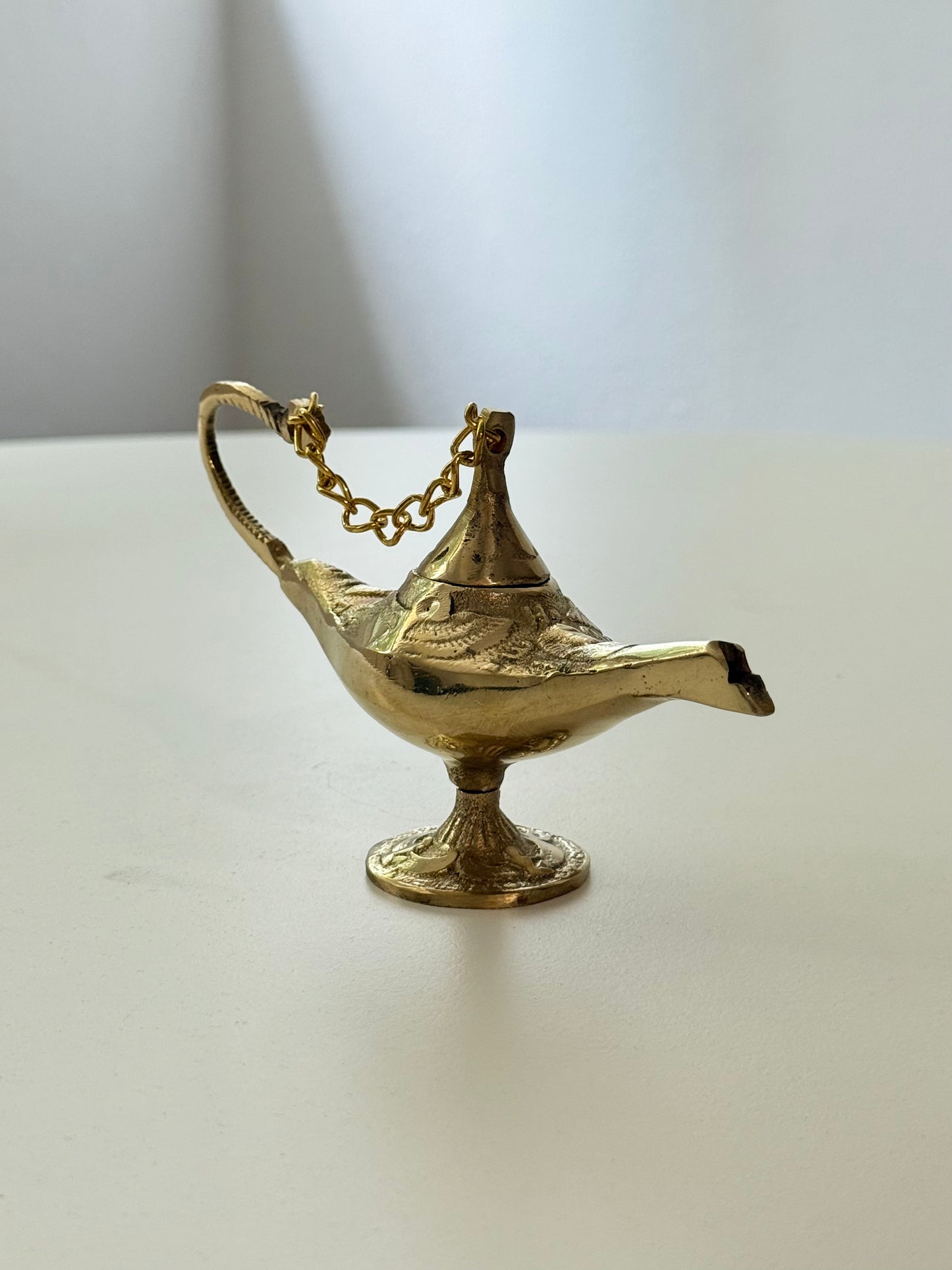 Brass Aladdin-Style Lamp – Traditional Egyptian Design