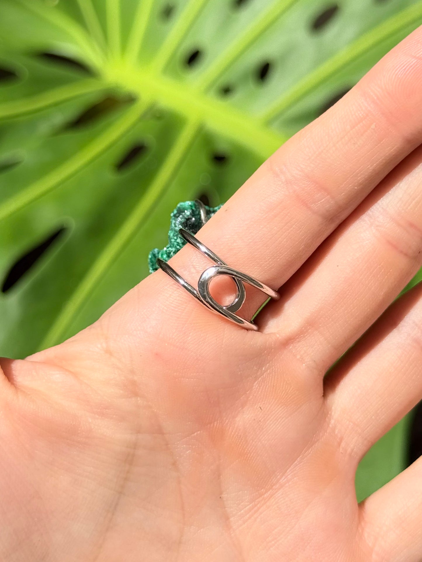 Raw Malachite ( Adjustable Ring )