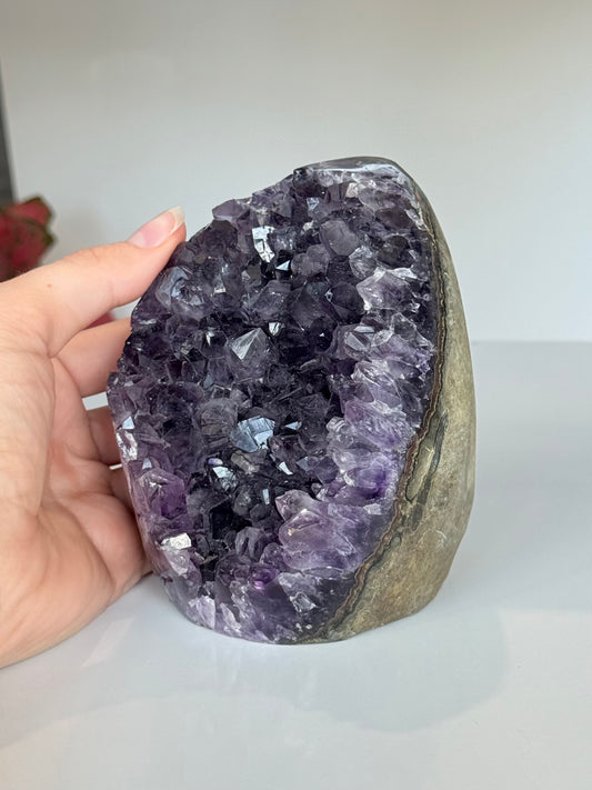 Uruguayan Amethyst Freeform / Amatista Uruguaya Freeform