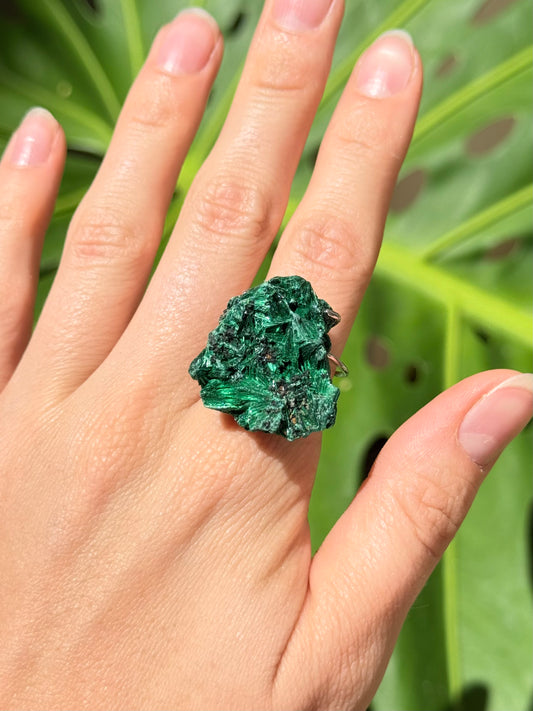 Raw Malachite ( Adjustable Ring )