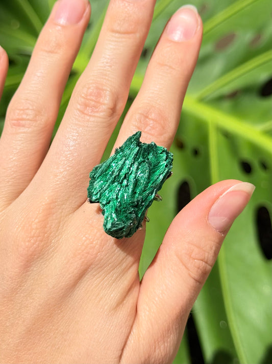 Raw Malachite ( Adjustable Ring )
