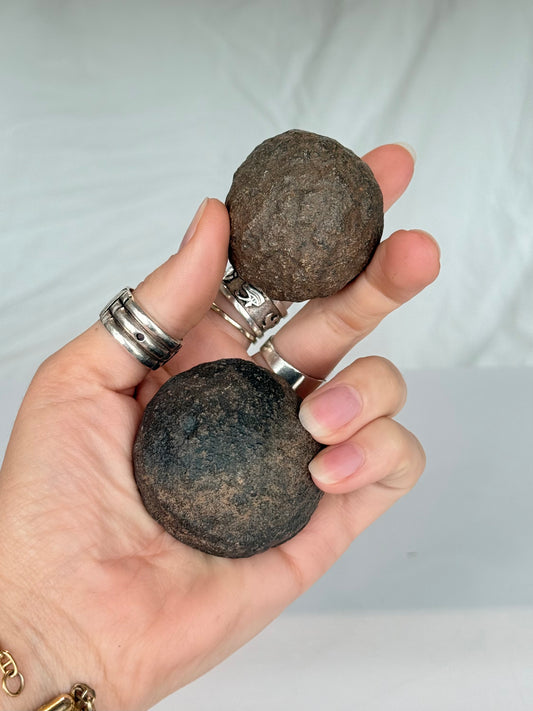 Shaman Stones ( Female & Male ) Set