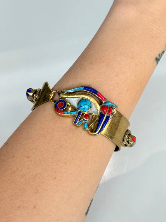 Ojo de Horus Stone Cuff ( Brass )