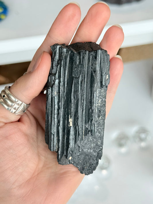 Black Tourmaline | Turmalina Negra