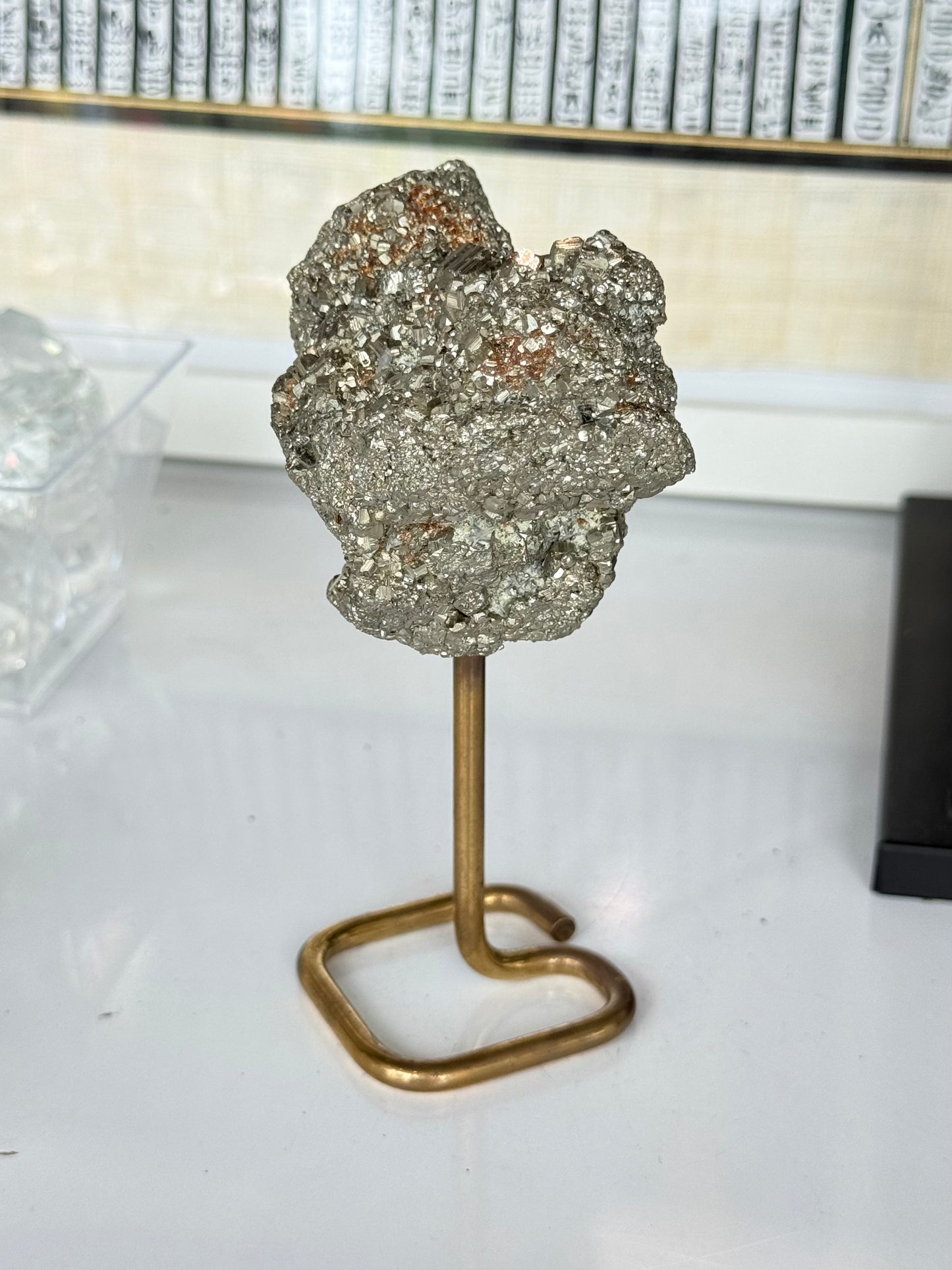 Raw Pyrite on Gold Stand / Pirita en Bruto sobre Base Dorada