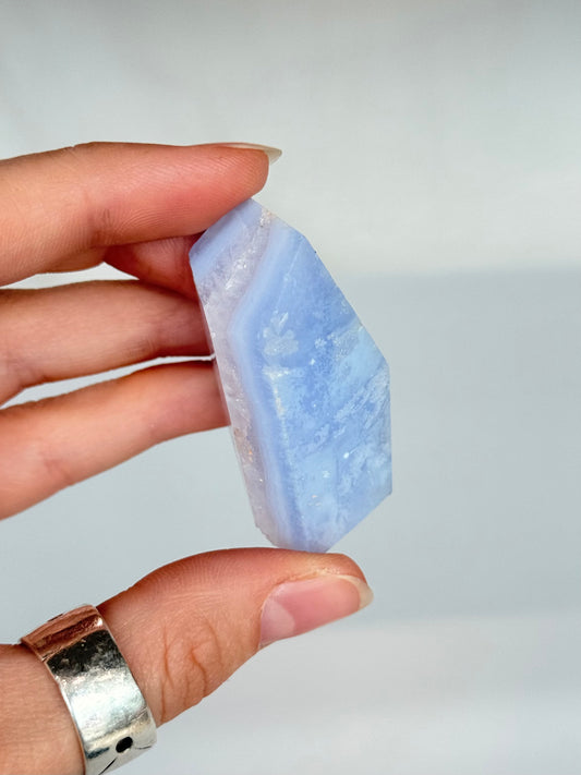 Blue Lace Agate ( Malawi )