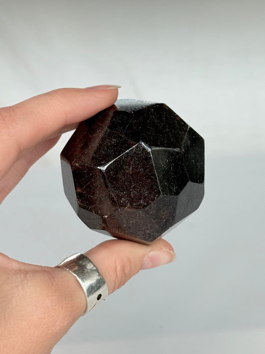 Garnet Faceted ( India )