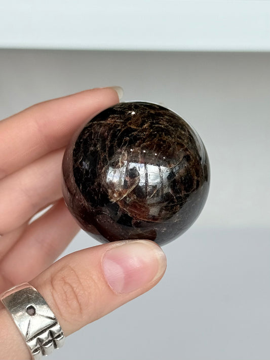 Star Garnet Sphere ( India )