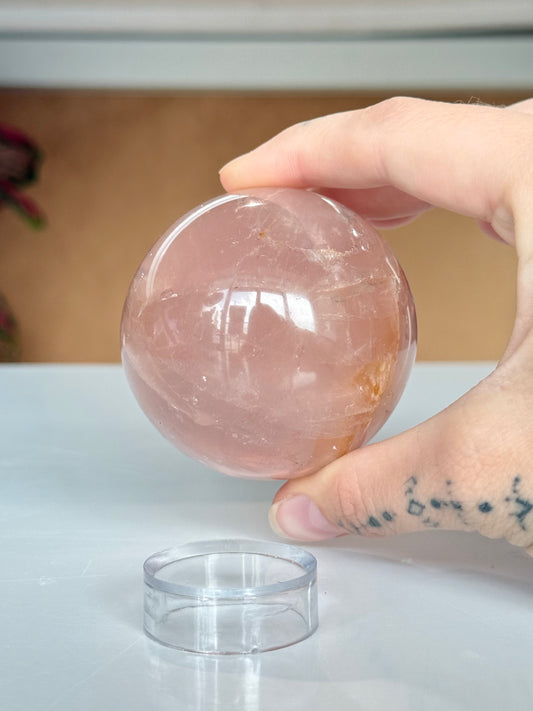 Rose Quartz Sphere | Esfera de Cuarzo Rosado