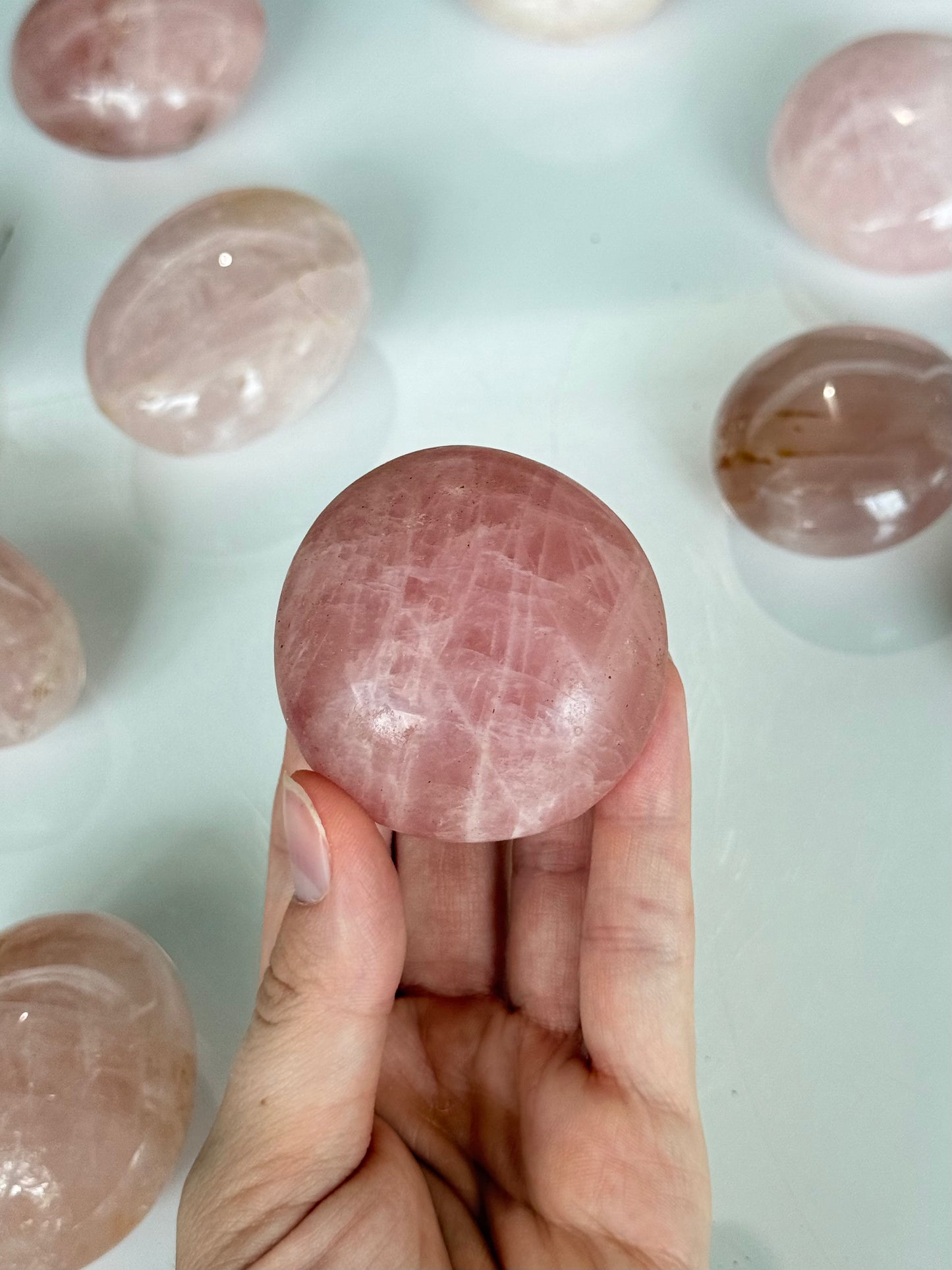 Rose Quartz Palm Stone | Palm Stone de Cuarzo Rosado ( Med )