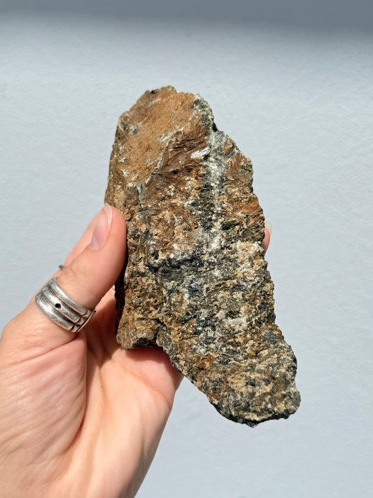 Nuummite Raw Stone ( Groenlandia )