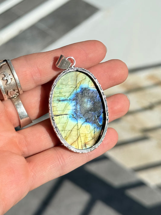 Labradorite Pendant ( Indian Silver )
