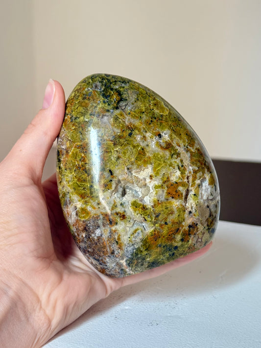 Green Opal Freeform | Freeform de Ópalo Verde