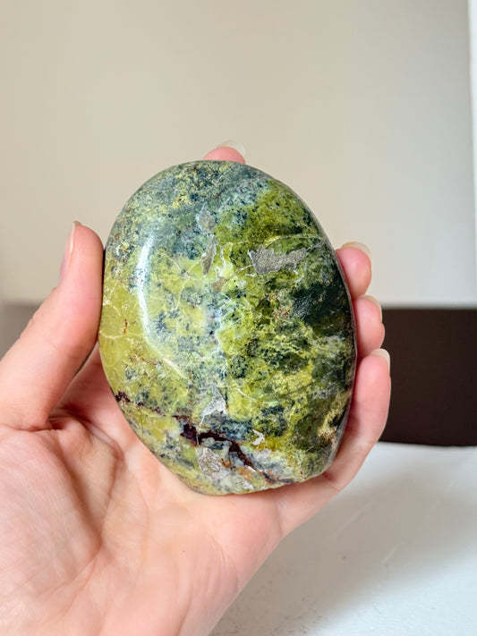 Green Opal Freeform | Freeform de Ópalo Verde