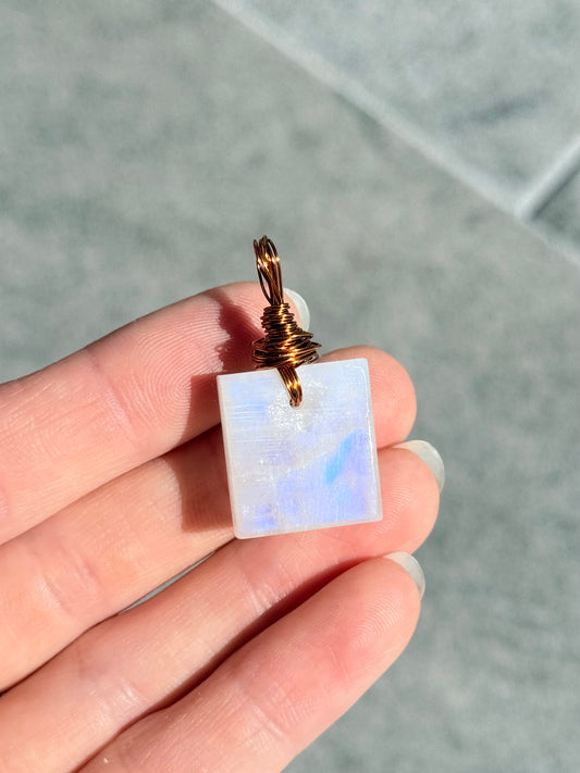 Moonstone Pendant ( Copper Wire )
