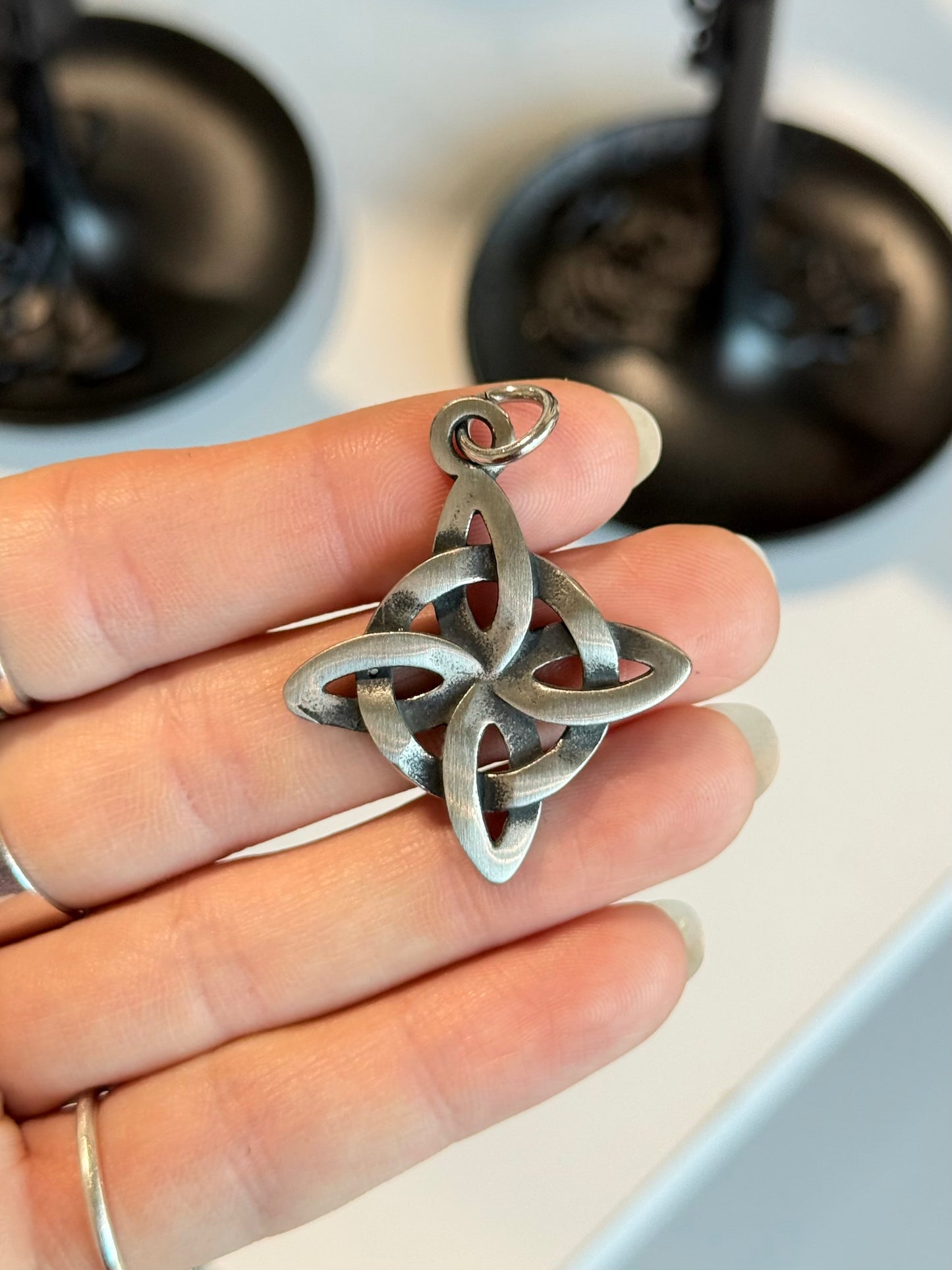 Witch’s Knot Protection Pendant – Stainless Steel