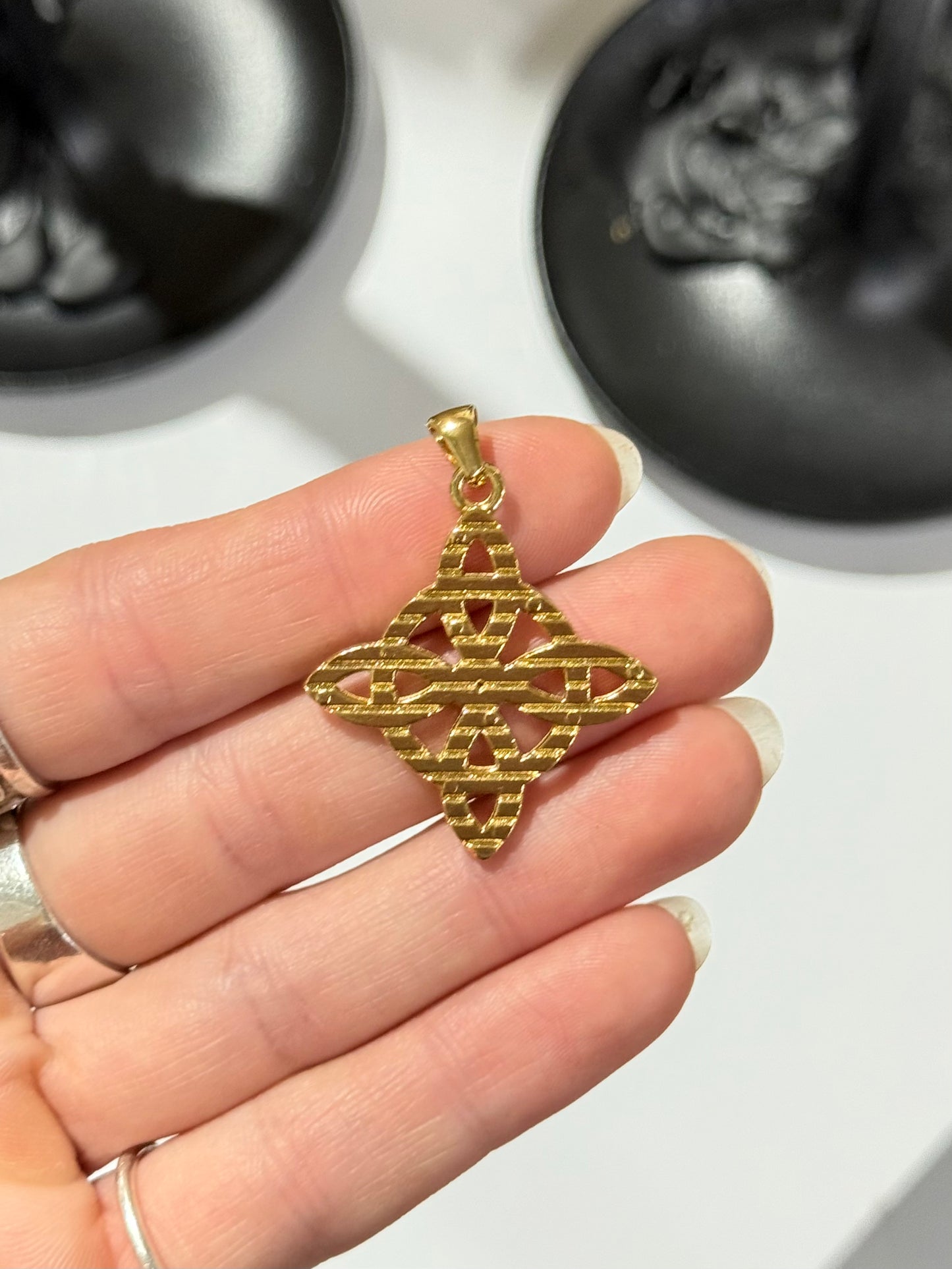 Witches’ Knot Pendant – Gold Stainless Steel
