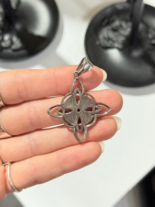 Witch’s Knot Protection Pendant – Stainless Steel