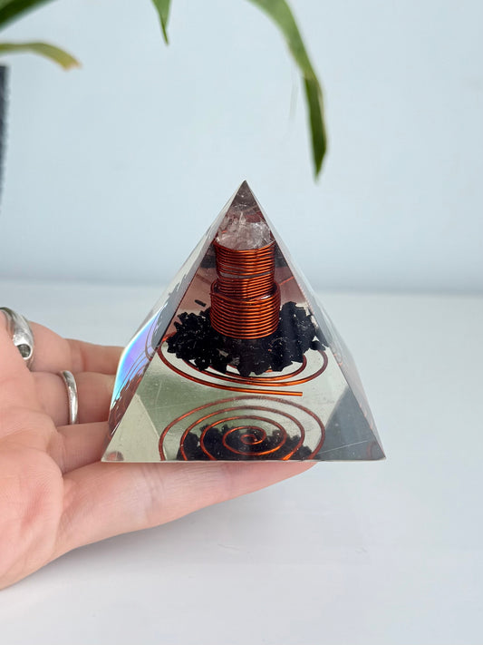 Tourmaline and Clear Qauztz Orgonite