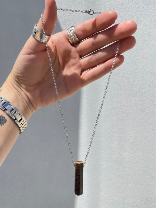 Tiger Eye Point Necklace