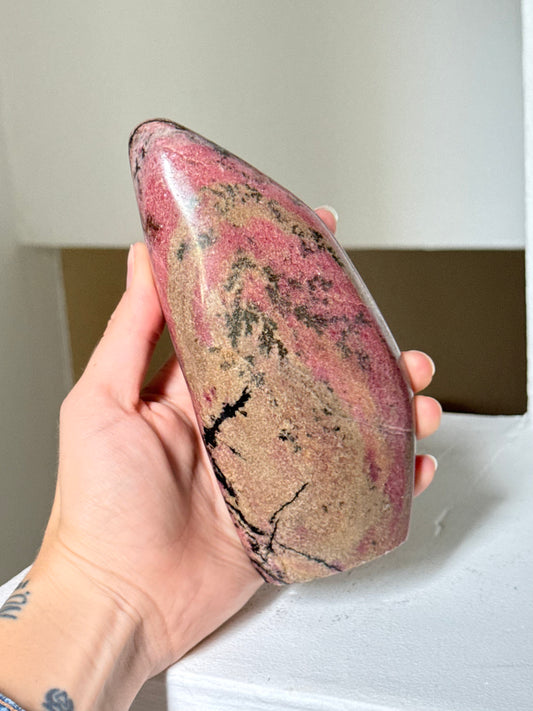 Rhodonite Free Form / Rodonita Free Form