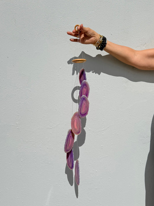 Purple Dyed Agate Wind Chime | Campana de Viento de Ágata Teñida Violeta