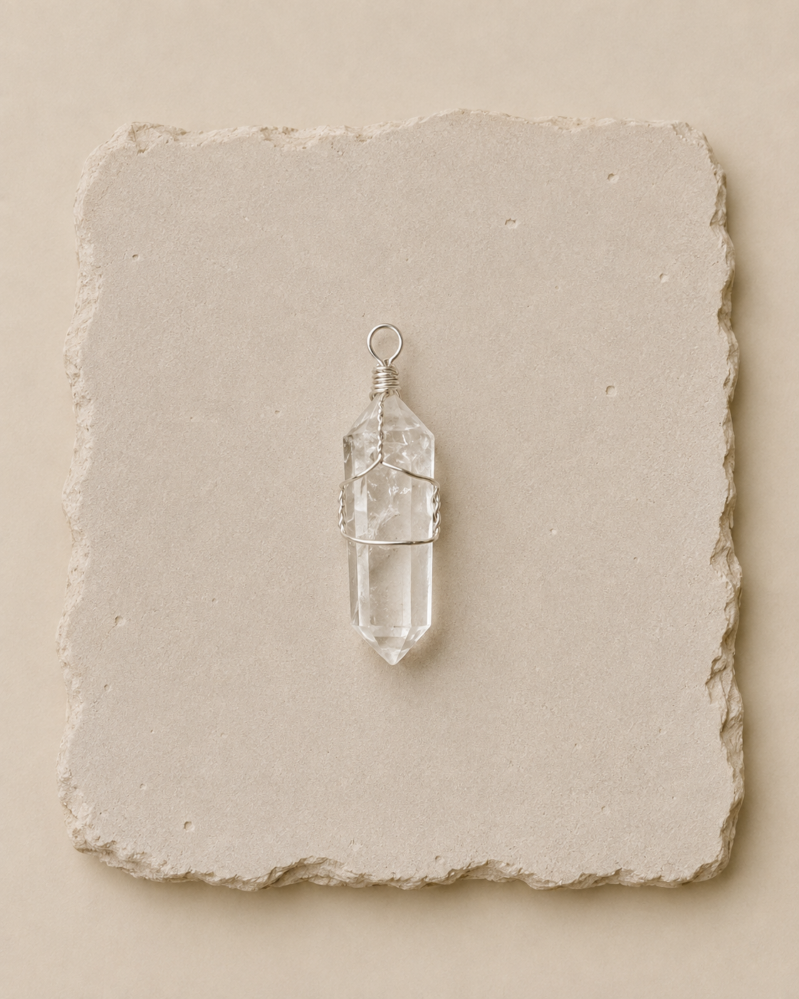 Clear Quartz Pendant | Pendant de Cuarzo Transparente