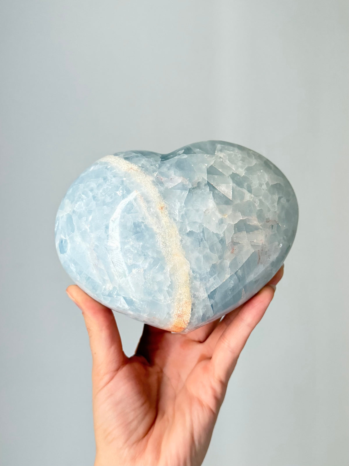 Blue Calcite Heart / Corazón de Calcita Azul