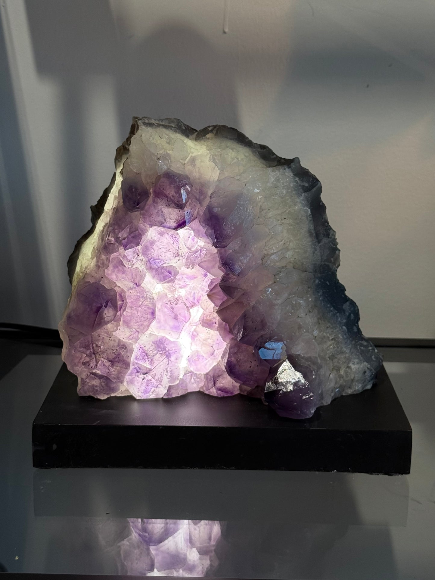 Amethyst Cluster Lamp — Calm, Clarity & Elevated Spaces