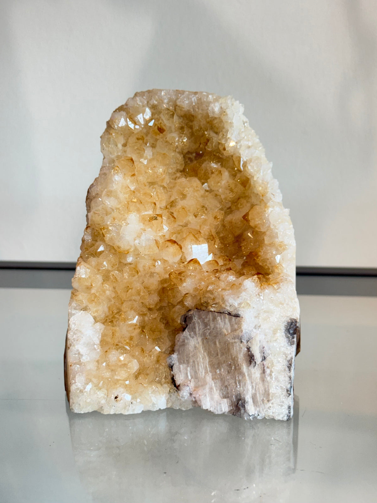 Treated Citrine Cluster / Cluster de Citrino Tratado