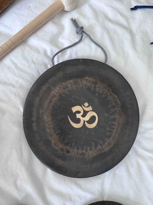 Gong 8”