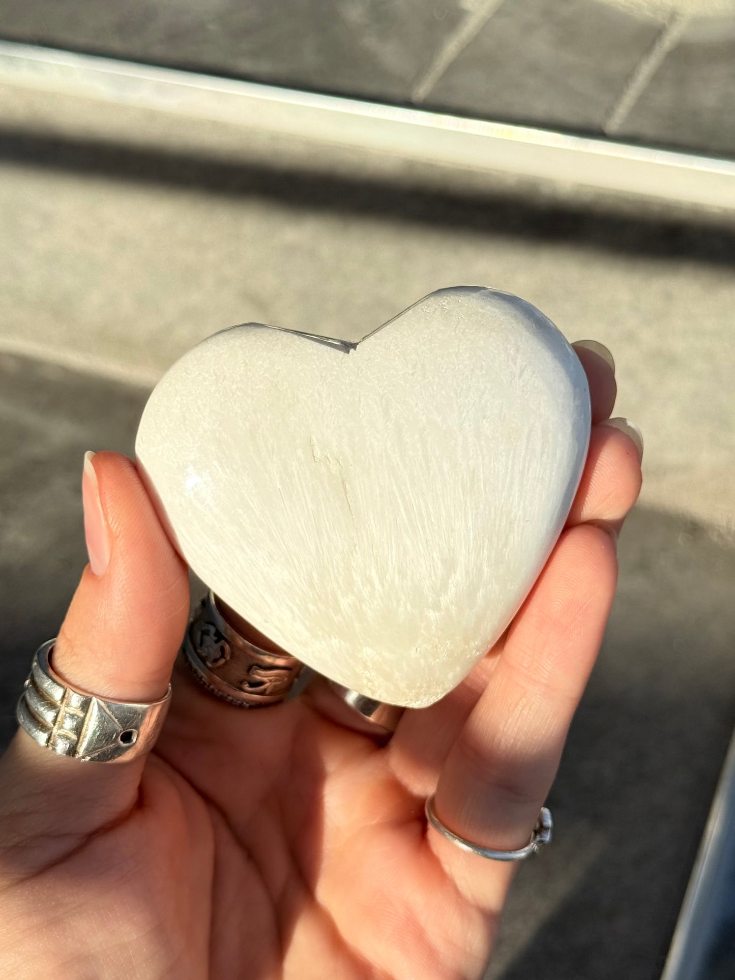 Scolecite Heart