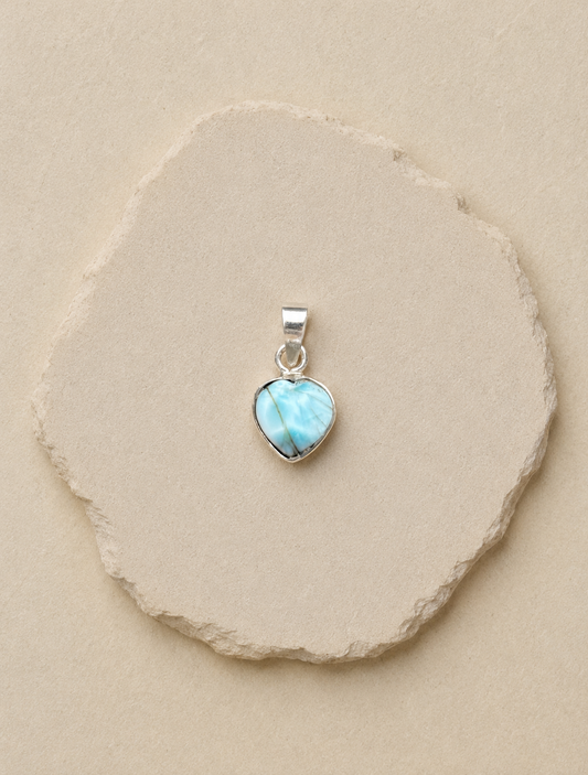 Larimar Heart Pendant / Pendant Corazón de Larimar