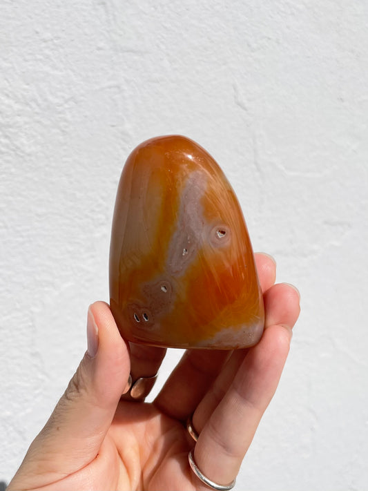 Carnelian ( B )