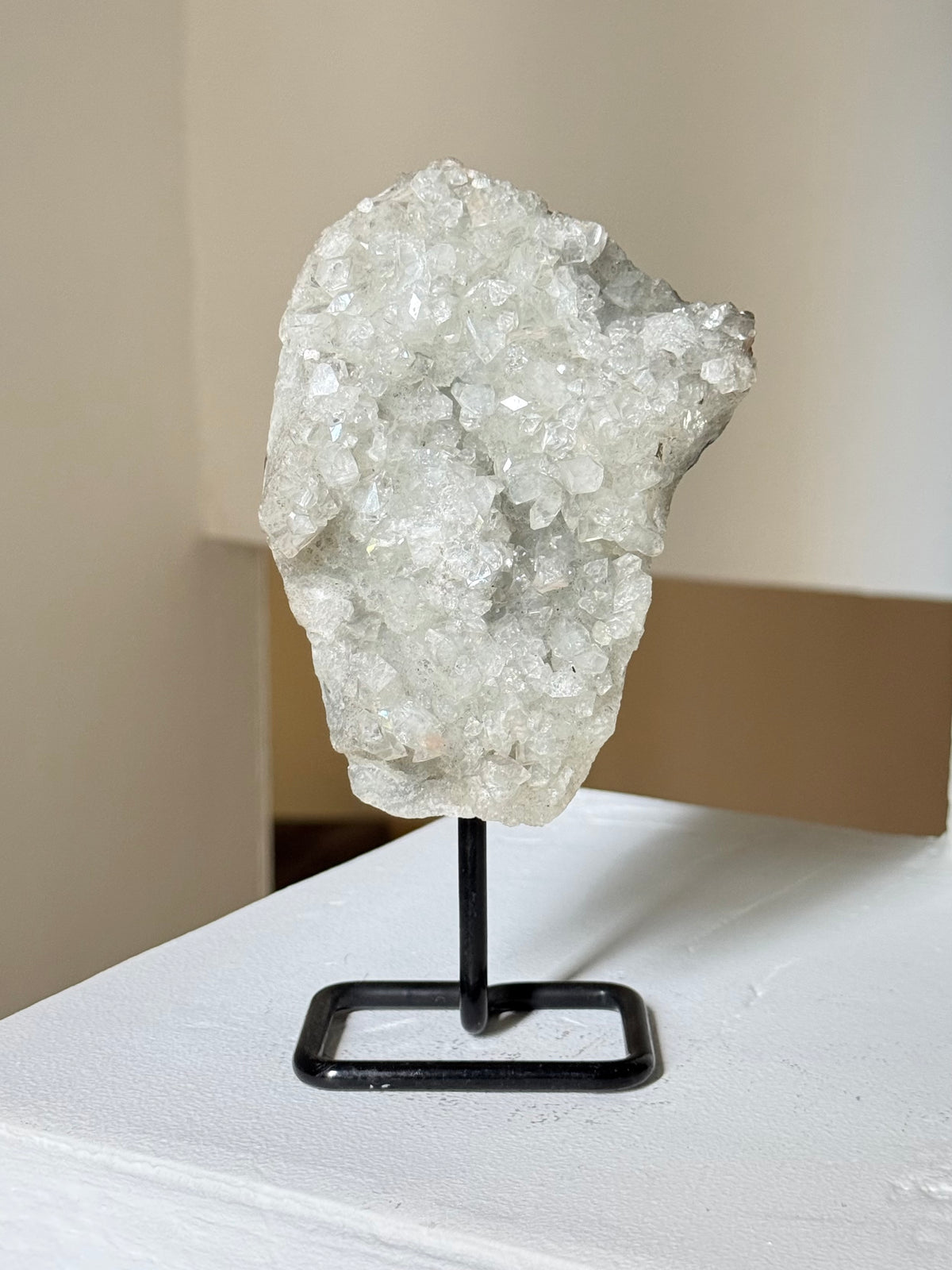Apophyllite on Stand / Apofilita en Base