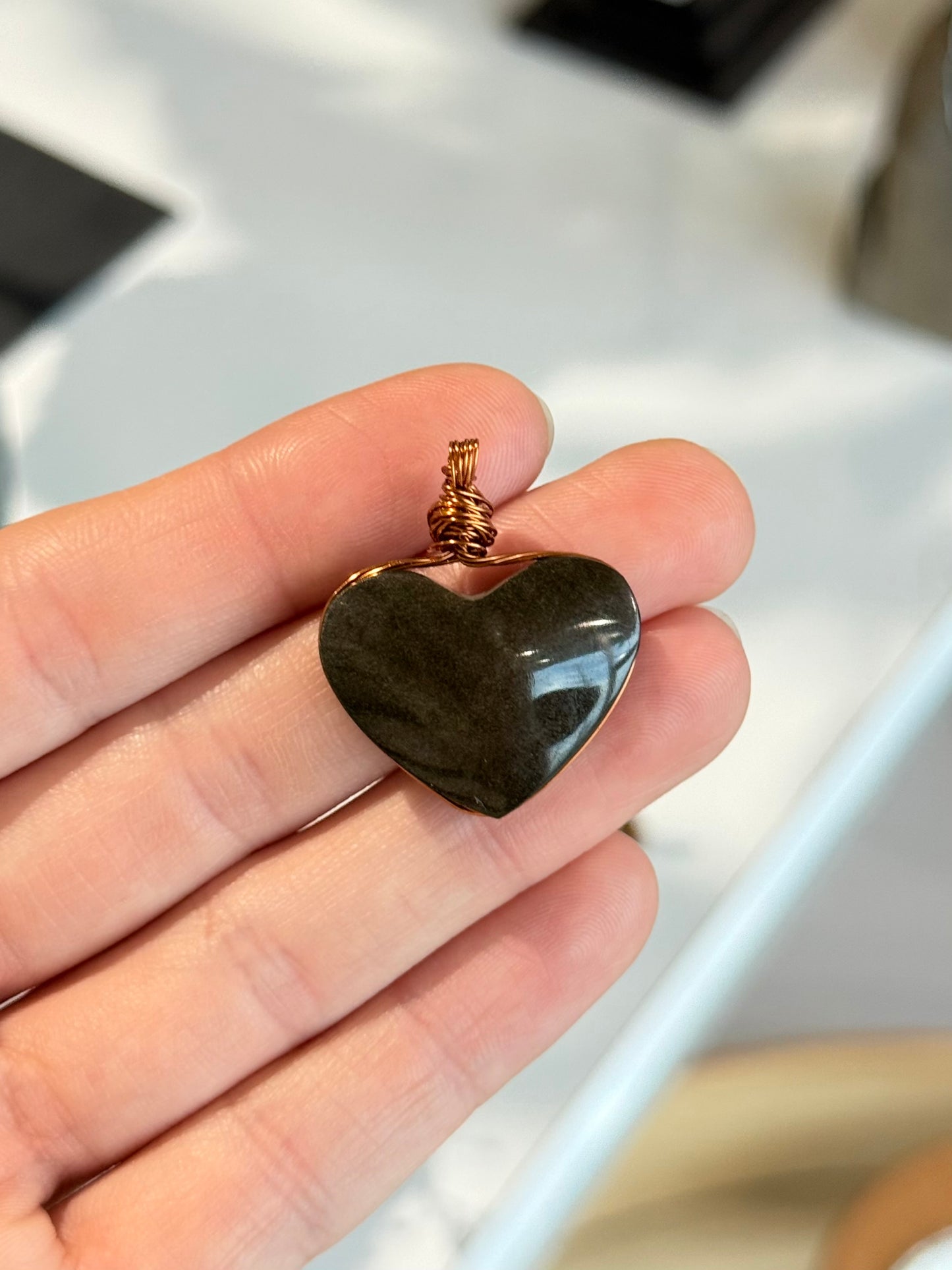 Sheen Obsidian Heart Pendant ( Copper Wire )