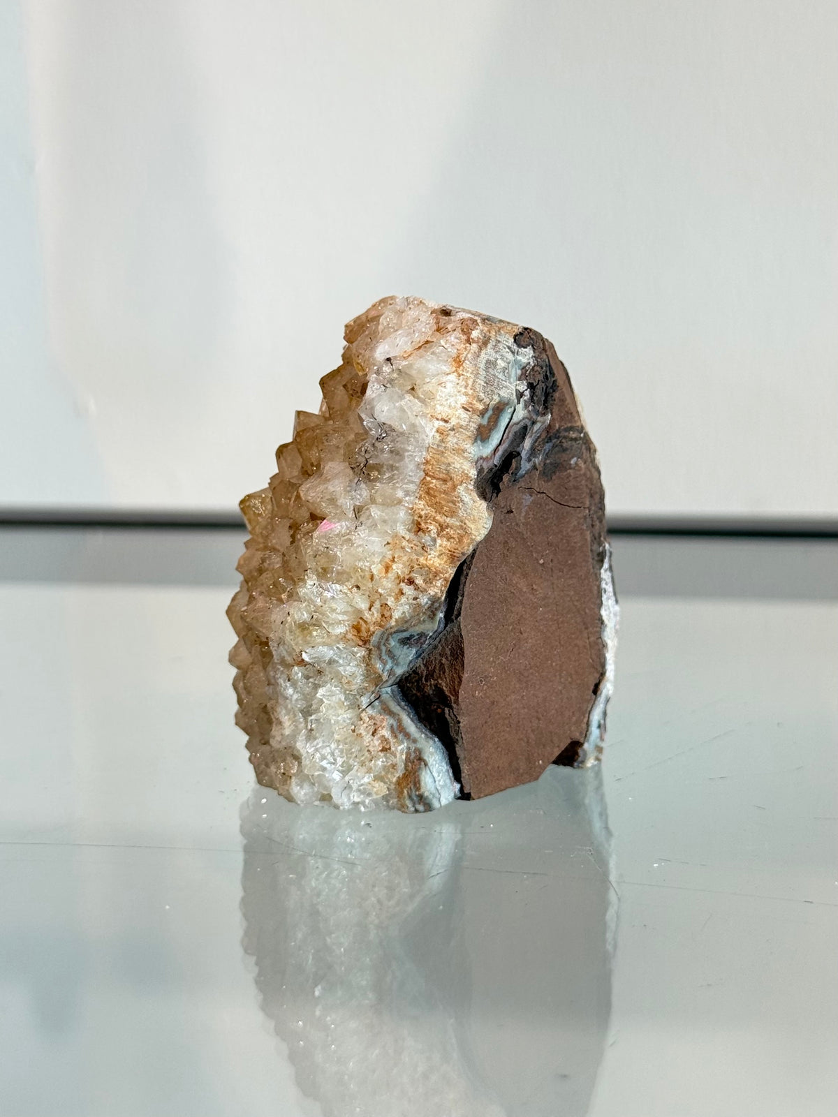 Treated Citrine Cluster / Cluster de Citrino Tratado