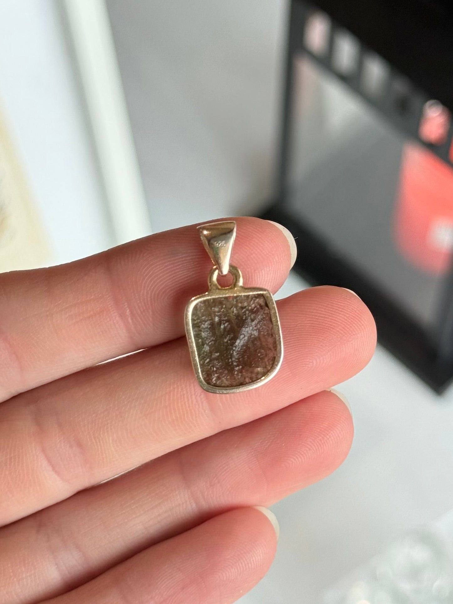 Moldavite ( silver 925 platted 18k gold )