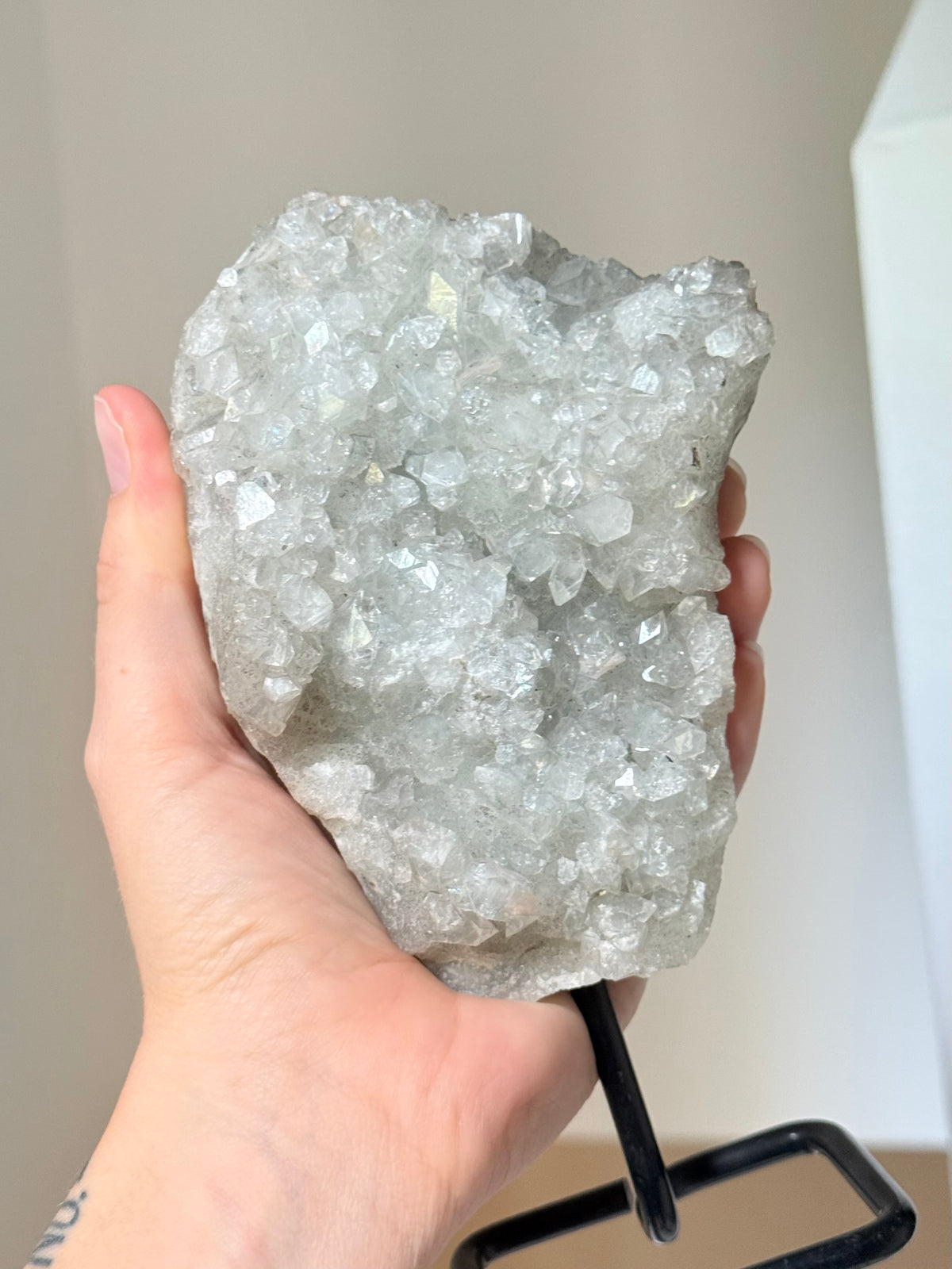 Apophyllite on Stand / Apofilita en Base
