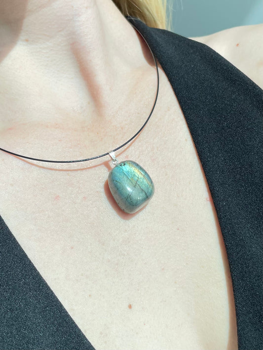 Labradorite Pendant