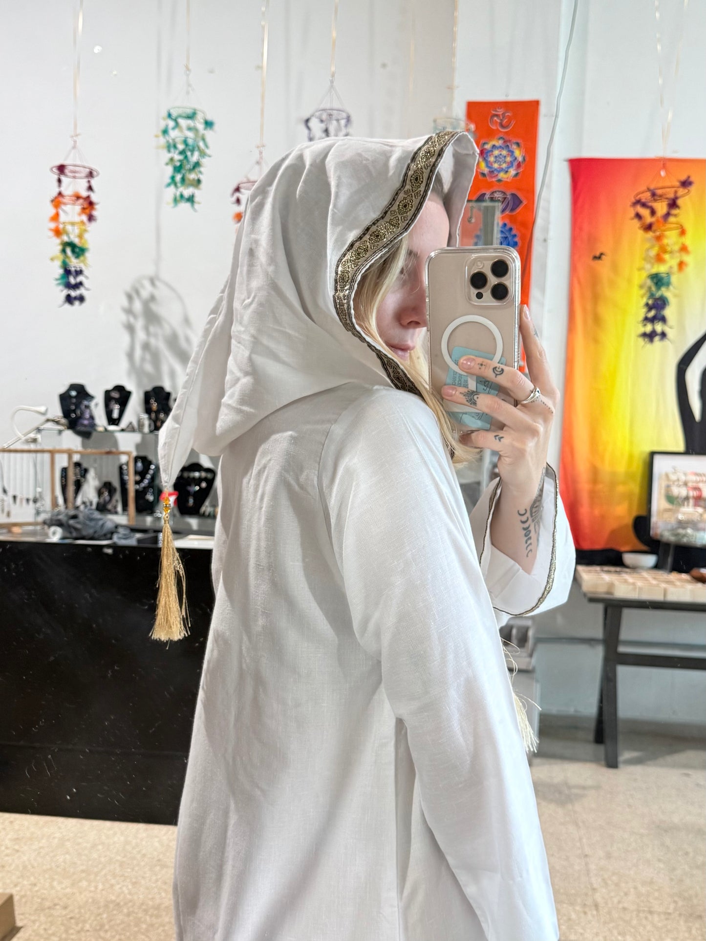 High Quality 100% Egyptian Cotton ( White )