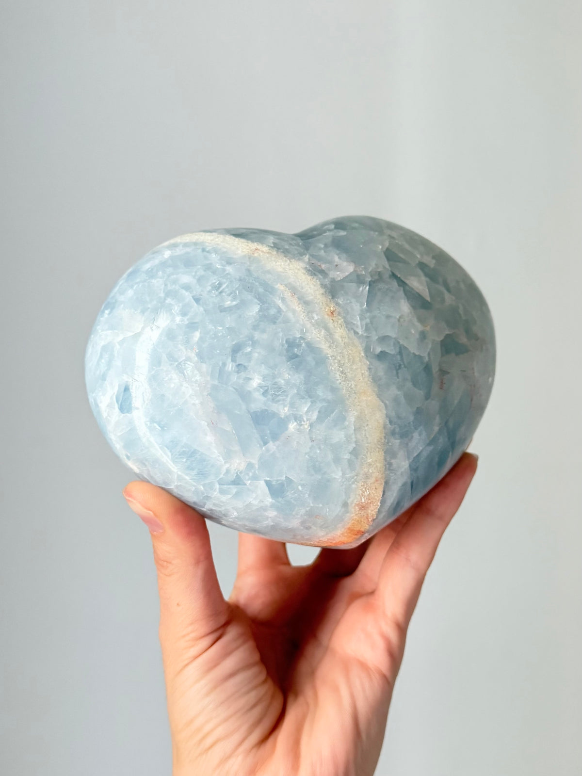 Blue Calcite Heart / Corazón de Calcita Azul